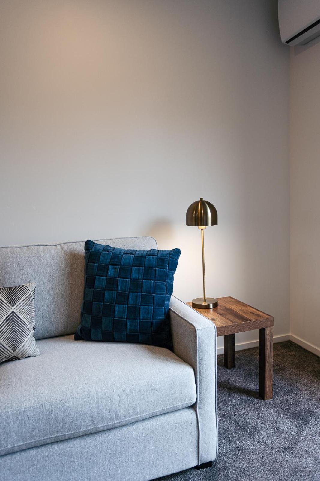 כרייסטצ'רץ' Modern 2 Bedroom Townhouse In Cbd With Parking! Sleeps 5 מראה חיצוני תמונה
